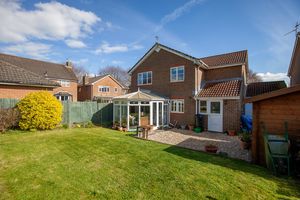 Rear Aspect- click for photo gallery